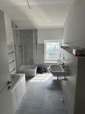 Erstbezug!!! mit Küche und Tageslichtbad: 3,5 Zimmer-Wohnung in Vilsbiburg