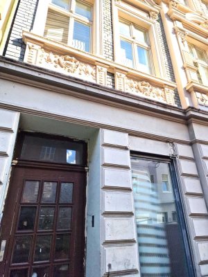 IMWRC – Wichlinghausen bietet gute Anlagemöglichkeit: vermietete EG-Wohnung mit ca. 90 m²!