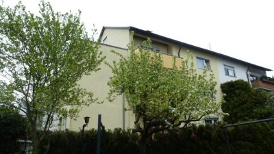 DHH mit 3 Etagenwohnungen in ruhiger Lage von Möhringen