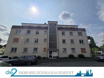 Helle 3 Zimmerwohnung mit 2 Balkonen und Garage zu verkaufen!