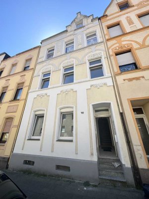 Lichtdurchflutete  2-Zimmer-Wohnung mit neuer Einbauküche in 41236 Mönchengladbach-Reydt