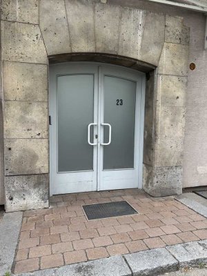 Geschmackvolle 2-Zimmer-Erdgeschosswohnung mit Loftcharakter in Nürnberg