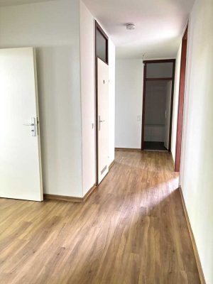 Top sanierte Wohnung im modernisiertem Haus zu vermieten