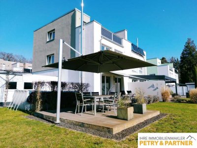 ELEGANZ TRIFFT LICHT & RAUM – EXKLUSIVES ZUHAUSE MIT HÖCHSTER EFFIZIENZ UND GROSSEM GRUNDSTÜCK