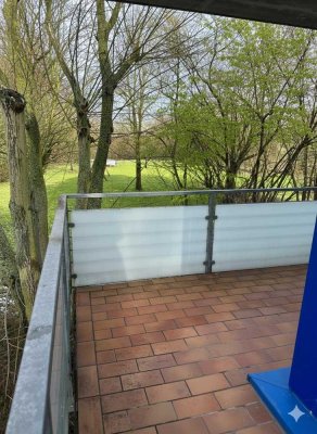 Sonniges Raumwunder in Magdeburg-Reform: 1-Zi.-Apartment mit Balkon & Stellplatz!