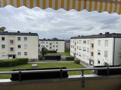 Geschmackvolle, modernisierte 3-Raum-Wohnung mit Einbauküche in Ebersberg