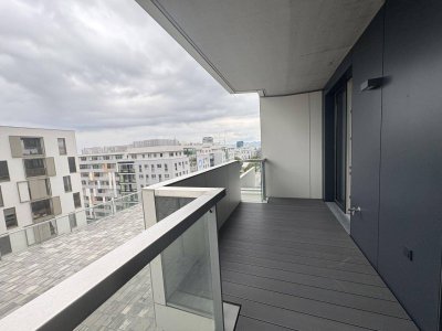 AB JUNI: Marina Tower I Fabelhafte 2-Zimmer-Wohnung direkt bei der Donau