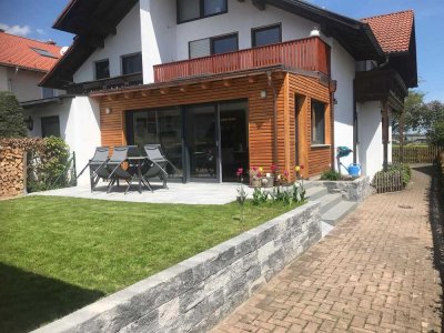 Exklusive 3-Zimmer-Erdgeschoss-Wohnung mit Südterasse und Garten in Peißenberg