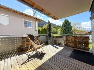 3-Zimmer-Dachgeschosswohnung mit Bergblick und Sonnenterrasse