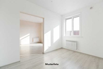 Familienfreundliche 4-Zimmer-Wohnung mit praktischem Pkw-Stellplatz