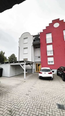 Gepflegte 2-Zimmer-EG-Wohnung mit Terrasse, Einbauküche und Stellplatz in St. Leon-Rot