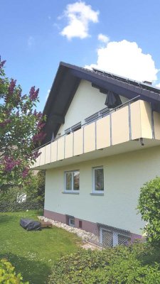 Neuwertige Wohnung mit 4,5 Zimmern und Terrasse in Herzogenaurach