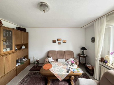 LANGJÄHRIGE UND SICHERE MIETER - SUPER INVESTMENT MIT BALKON