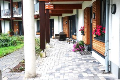 Barrierefreies Wohnen am Phoenixsee: 2-Zimmerwohnung im EG mit EBK, Terrasse und Garten