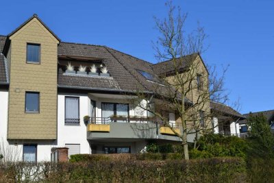 Helle und ruhige 3 Zimmer Terassenwohnung in Ratingen-Ost mit Tiefgaragenstellplatz