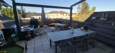 Ihre Freunde werden Sie beneiden. Maisonettewohnung mit einer groooooßen Dachterrasse