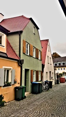 Exklusives, vollst. renoviertes 3,5-Raum-Spezialgebäude mit geh. Innenausstattung in Schrobenhausen