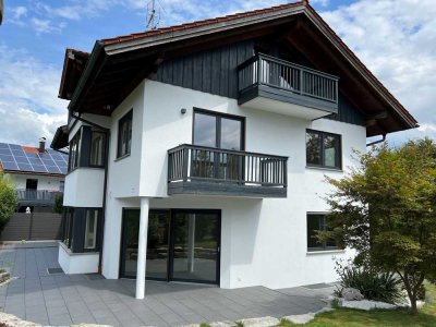 Ruhe und Luxus Pur! Traumhaus mit Einliegerwohnung im idyllischen Ainring (Feldkirchen)