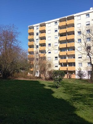 Provisionsfrei: 2-Zimmer-Wohnung mit Einbauküche in Fürstenfeldbruck