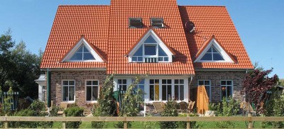 LANGEOOG: Wunderschönes Reihenendhaus "Villa Angula" in exponierter Lage unweit dem Strand!