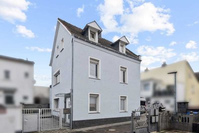 Familienfreundliches Einfamilienhaus mit 6 Zimmern und durchdachter Raumaufteilung in Koblenz