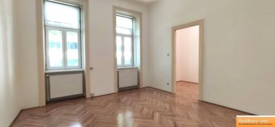 GARTENSEITIGE UNBEFRISTETE SINGLE - ALTBAUWOHNUNG IN RUHELAGE