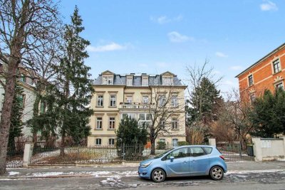 *Kapitalanleger gesucht* Renovierte 2-Zimmer-Wohnung mit Stellplatz