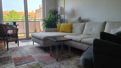 Neubau zentrumsnah mit schöner Küche und freiem Blick in ruhiger Lage