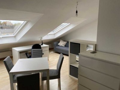 Voll möblierte 1-Zimmer-Wohnung (25m2) auf Vaalser Straße in der Nähe von Schanz und Uniklinik frei