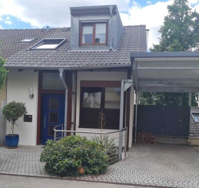 Charmante Doppelhaushälfte in Heidelberg-Emmertsgrund - Dachgeschossausbau (Reseviert)