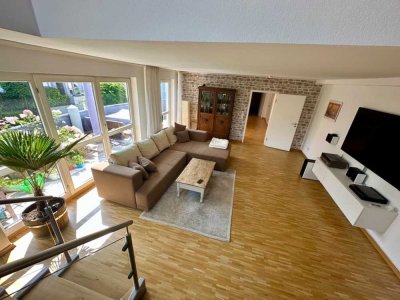 Wunderschöne 4-Zimmer Maisonette-Wohnung mit Balkon in Sankt Augustin