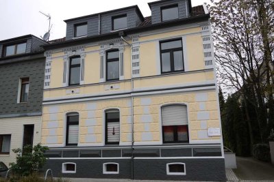 Attraktive 3-Zimmer-Wohnung für   1 Person   im Dachgeschoss mit Garage in Oberhausen