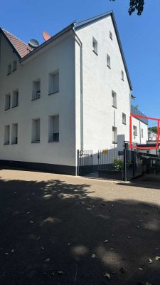 Modernisierte 1,5-Raum-Wohnung mit Einbauküche in Stuttgart