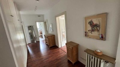 Viel Platz in Erlenstegen: 4-Zimmer-Wohnung in Nürnberg