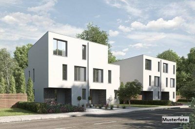 2-Familien-Doppelhaus (Rohbau)