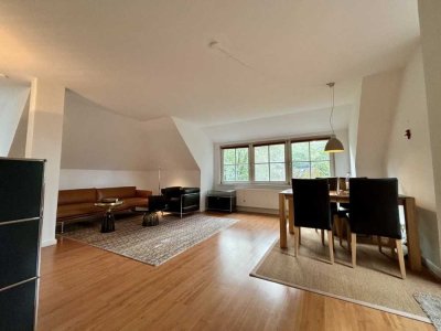 Super schöne möblierte Maisonette Wohnung am Niendorfer Gehege!