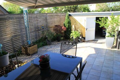 Wohnen mit großer Terrasse und direktem Zugang zur Garage