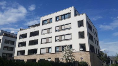 Wunderschöne 2-Zimmer-Wohnung mit Loggia in Riedberg