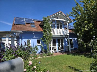 Charmant bis ins Detail!! Einfamilienhaus in toller Ortsrandlage von Forstern!