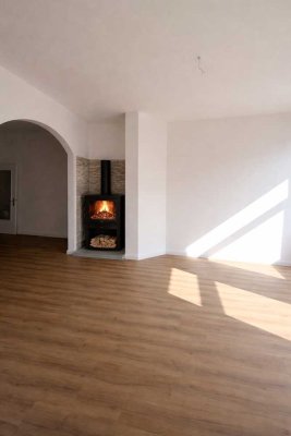 Kernsanierte Wohnung am Lindener Marktplatz