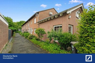 Offenes Wohnen, nachhaltige Technik: 5-Zi.-Reihenendhaus, Garage