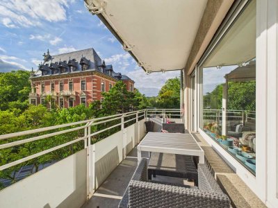 Möblierte 3,5-Zimmer-Wohnung mit Balkon und Panoramablick am Kurpark Wiesbaden