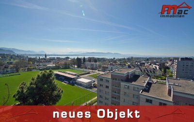 Über den Dächern mit traumhafter Seesicht