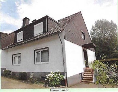 Gepflegte 2-Zimmer-Wohnung mit Balkon, Garten und Stellplatz in Leverkusen-Quettingen