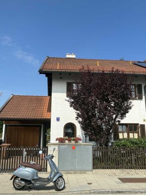 Gepflegte Doppelhaushälfte in begehrter Lage in Großhadern