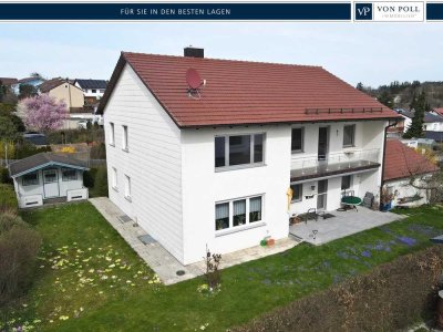 Einladende Wohnung in Kumhausen: Viel Platz, viele Vorzüge und Extras im Zweifamilienhaus