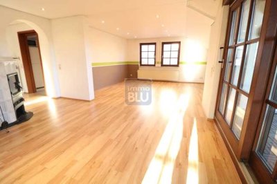Feldrandblick: lichtdurchflutet, großzügig, EBK, Kamin, Balkon, Stellpl., ...
