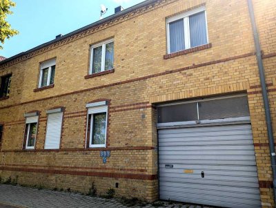Ein Haus – viele Möglichkeiten: Klinkercharme mit PV-Anlage & Ausbaupotenzial