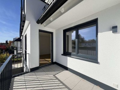 NEUBAU-WOHNKOMFORT: Hochwertig ausgestattete 3-Zi.-Wohnung mit Süd-Loggia + Balkon in schönster Lage