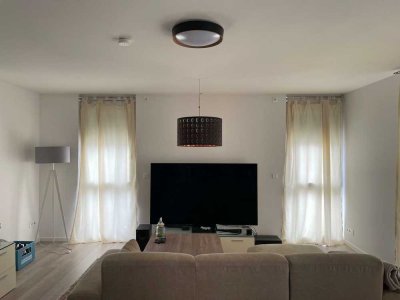 Exklusive 3-Zimmer-Erdgeschoss-Wohnung mit Terrasse, Garten, EBK in schönem Neubau